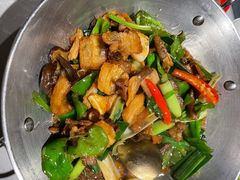 -渔语鱼新川菜Bistro(万象天地店)