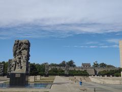 -中国人民抗日战争纪念雕塑园