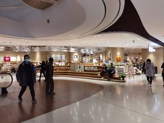-七鲜超市(瑞虹天地太阳宫店)