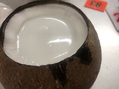 -椰爺爺·椰子冻砵仔糕