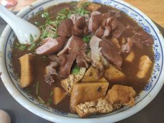 卤煮火烧-门框胡同百年卤煮(新街口店)