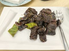 -梅龙镇酒家(南京西路总店)
