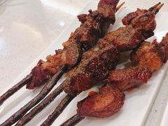 红柳条烤羊肉串-伊祥·敦煌楼