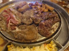 -姜虎东白丁韩国烤肉(吉利大厦店)