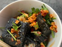 -黑色经典臭豆腐·湖南特产(坡子街店)