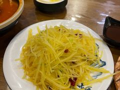 树椒土豆丝-毛毛熏肉•东北菜老字号(大安街店)