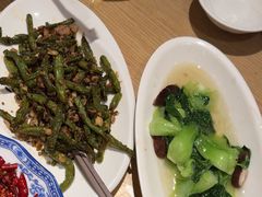 -渝信川菜 · 川味家常菜(财富购物中心店)