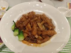 -鹊华居·地道鲁菜·海鲜·融合味(大明湖店)