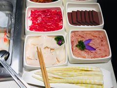 -海底捞火锅鲜切牛肉主题店(长寿路店)