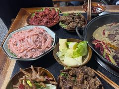 -重庆故事姊妹老火锅(财经学院店)