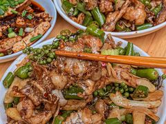 -鸿顺老铁锅美蛙鱼府(解放碑店)