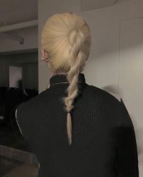 -Rise Hair上升造型