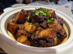 -头上红煨盐鸡·非遗院子餐厅