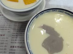 香芋凤凰奶-周大娘牛乳(旧寨古村总店)