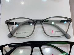 -一代眼镜·蔡司配镜(浦东大拇指广场店)