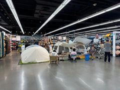 -迪卡侬(西三旗店)