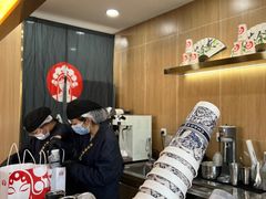-霸王茶姬(五一路店)