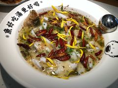 -江渔儿酸菜鱼·拔草餐厅(虎门君乐汇店)