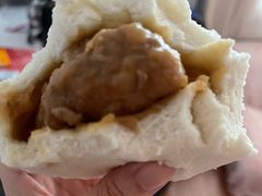 -白玉兰食品甜凤店(合生汇店)