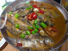 杂鱼煲-李东农庄(中南百草园地标店)