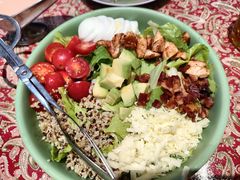 牛油果鸡肉沙拉-彼德西餐厅(凯德广场新南店)