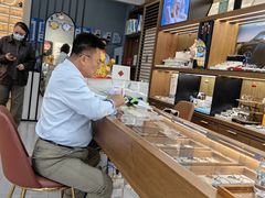 -一代眼镜(浦东大拇指广场店)