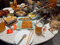-小董哥烤串·爆汁大油边(故宫店)