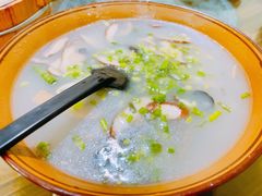三鲜汤-朗妈私房菜(婺女州店)