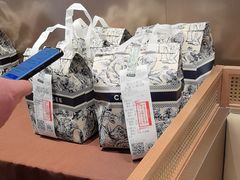 -霸王茶姬(凯德大峡谷店)