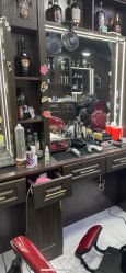 点击看大图 -Barber潮先生男士理发店