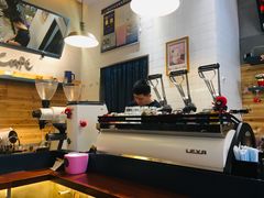 -Be Lived Cafe比例咖啡(摩天轮店)