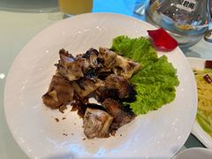 -海派美食·家宴海鲜青岛菜·石锅鲽鱼头(东方城店)
