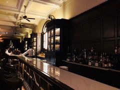 -LONG BAR 廊吧(外滩华尔道夫酒店)