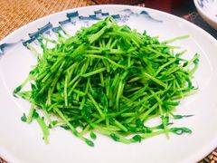 -溪畔•新徽菜(碧湖云溪店)