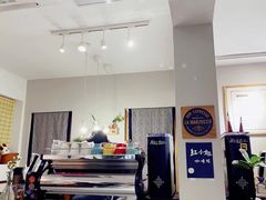 -红小姐咖啡馆(西津渡店)