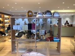 -Pets First伊珊娜洗护·精致美容·家庭式寄养(新会路店)