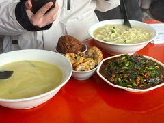 -三百碗宝应长鱼面(板仓街店)