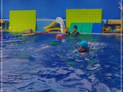 -龙格亲子游泳·水育早教运动中心(绿宝中心)