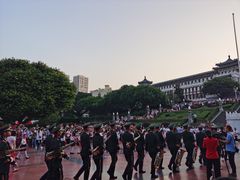 -重庆人民广场