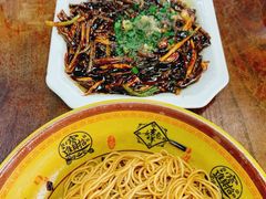 -吾介小籠館