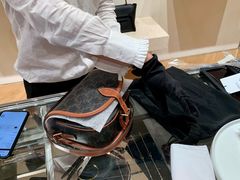 -CELINE(尚嘉中心店)