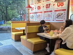 -明腾壹间茶餐厅(新都会花园广场店)