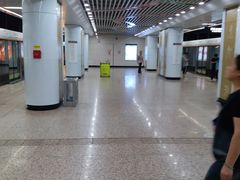 -奥体中心(地铁站)