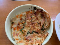 -亲昵春川鸡排(韩国美食街店)