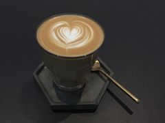 -UNI UNI(环亚凯瑟琳店)