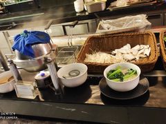 -唐拉雅秀酒店-西锦汇空中BBQ·思创餐厅