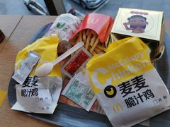 -麦当劳(展览路店)