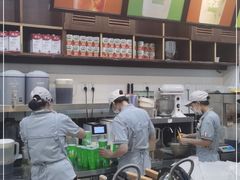 -桂桂茶(万嘉广场店)