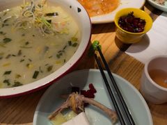 -缘生态云南菜·野生菌庭院餐厅(华侨城店)