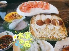 肥牛-云中捞高空旋转餐厅(商茂世纪广场店)